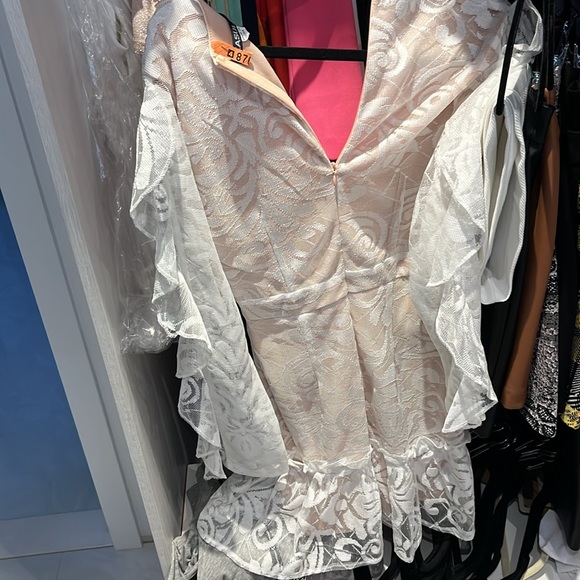 Lace style Dress - Picture 3 of 3